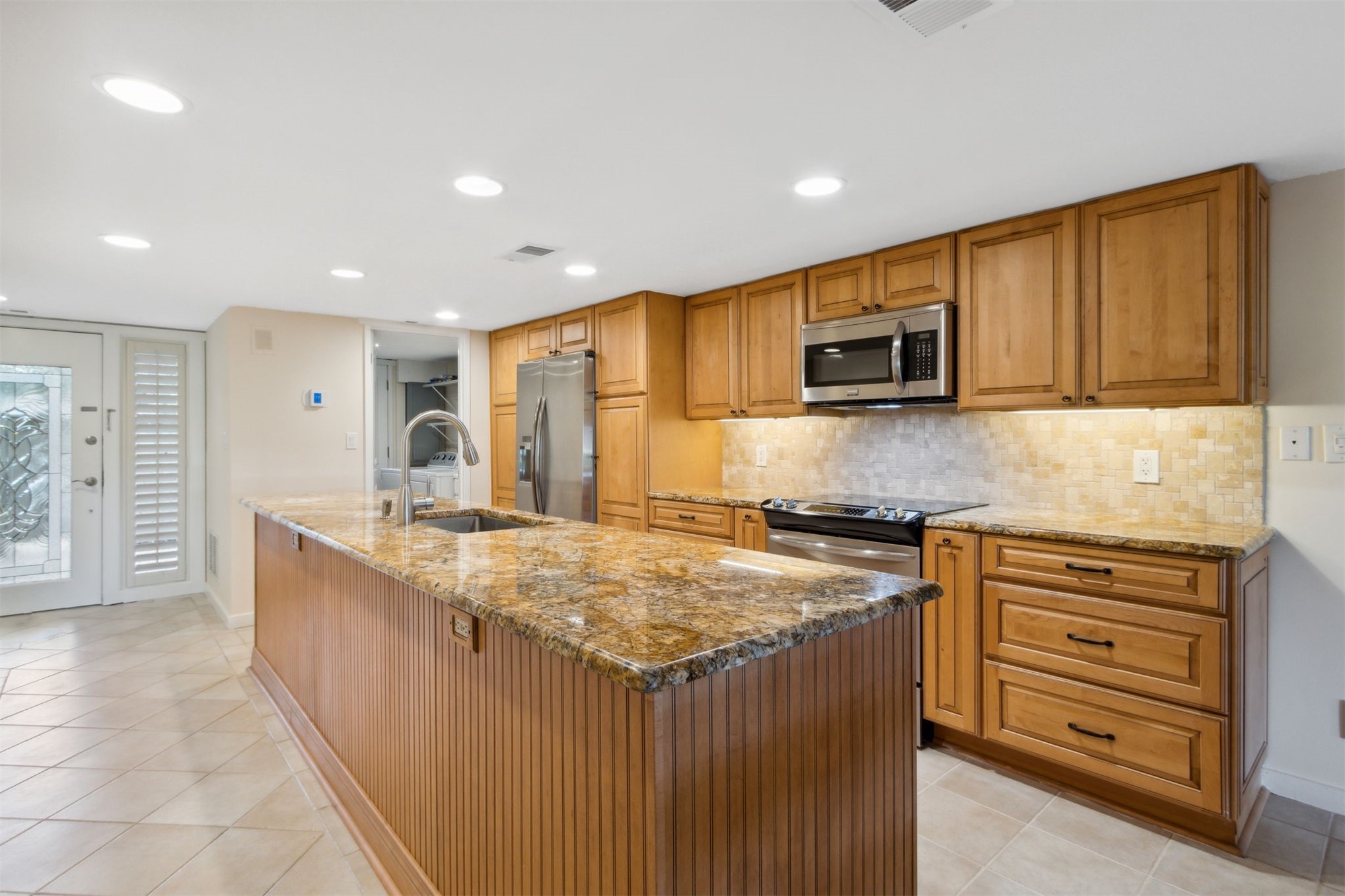 3041 SEA MARSH ROAD 3041