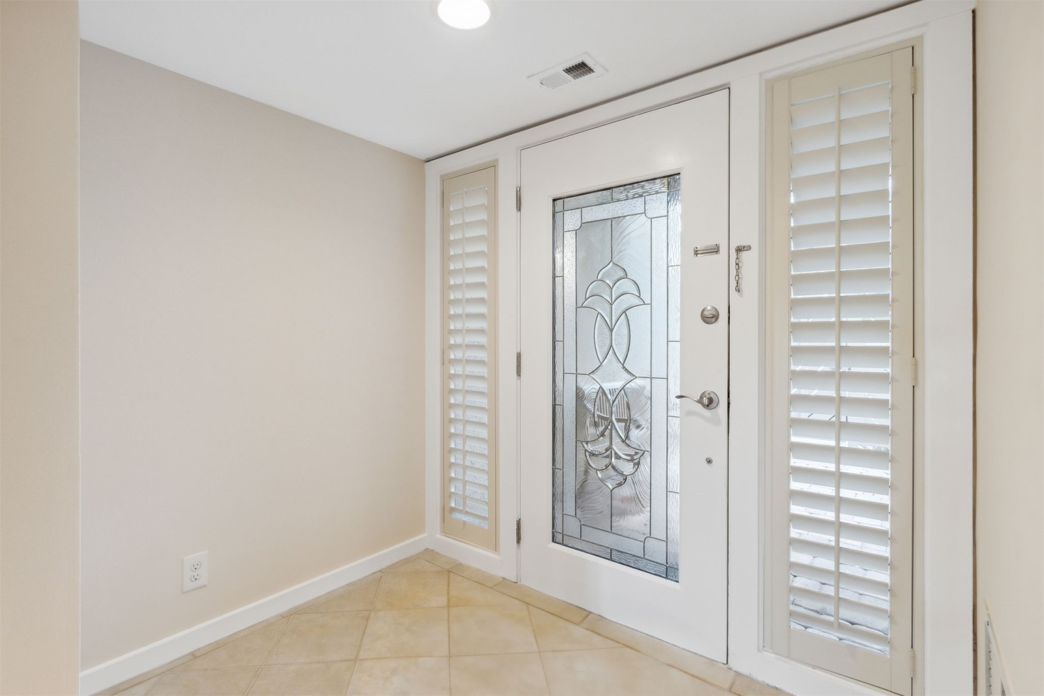 3041 SEA MARSH ROAD 3041