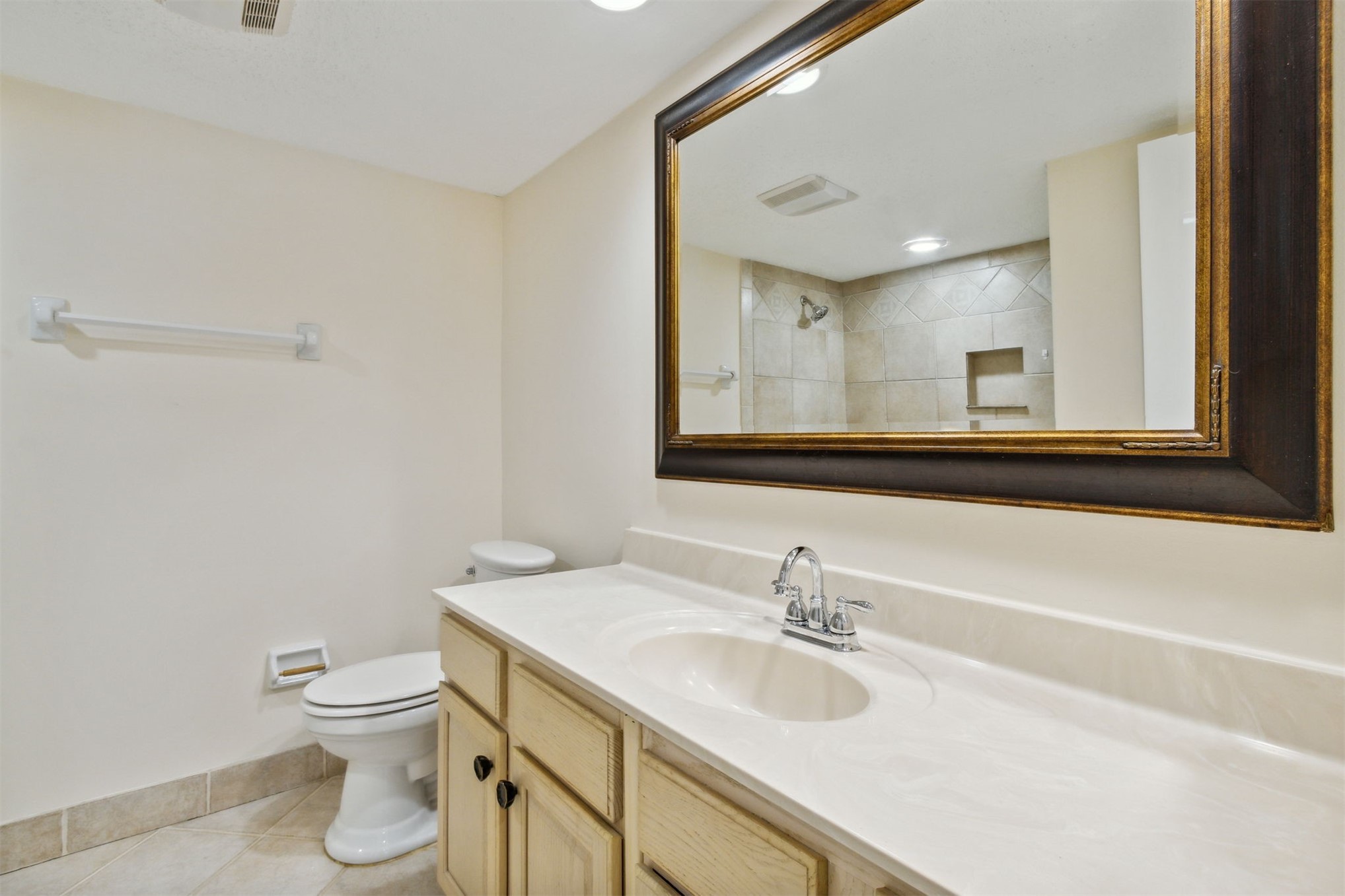 3041 SEA MARSH ROAD 3041