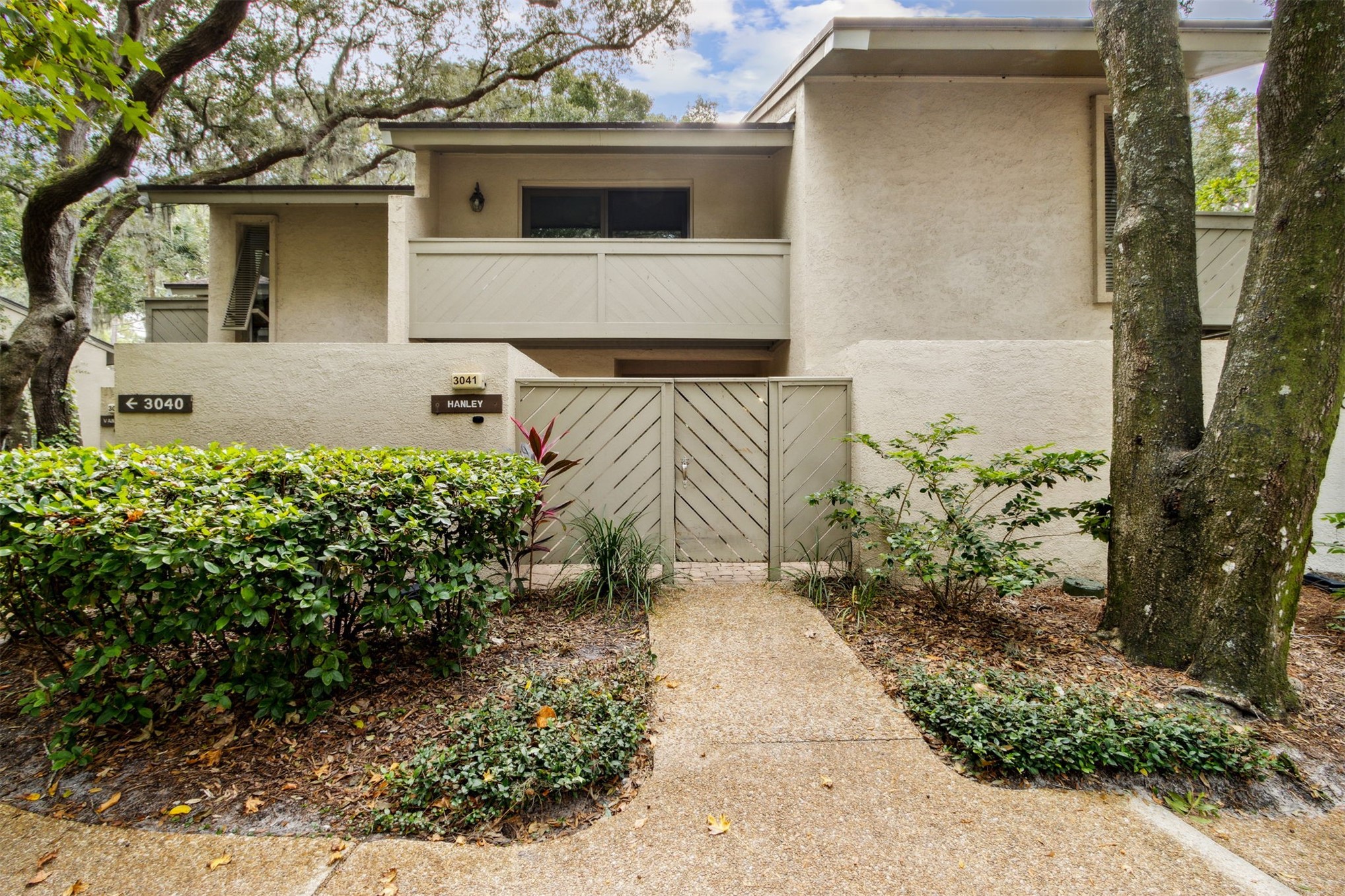 3041 SEA MARSH ROAD 3041
