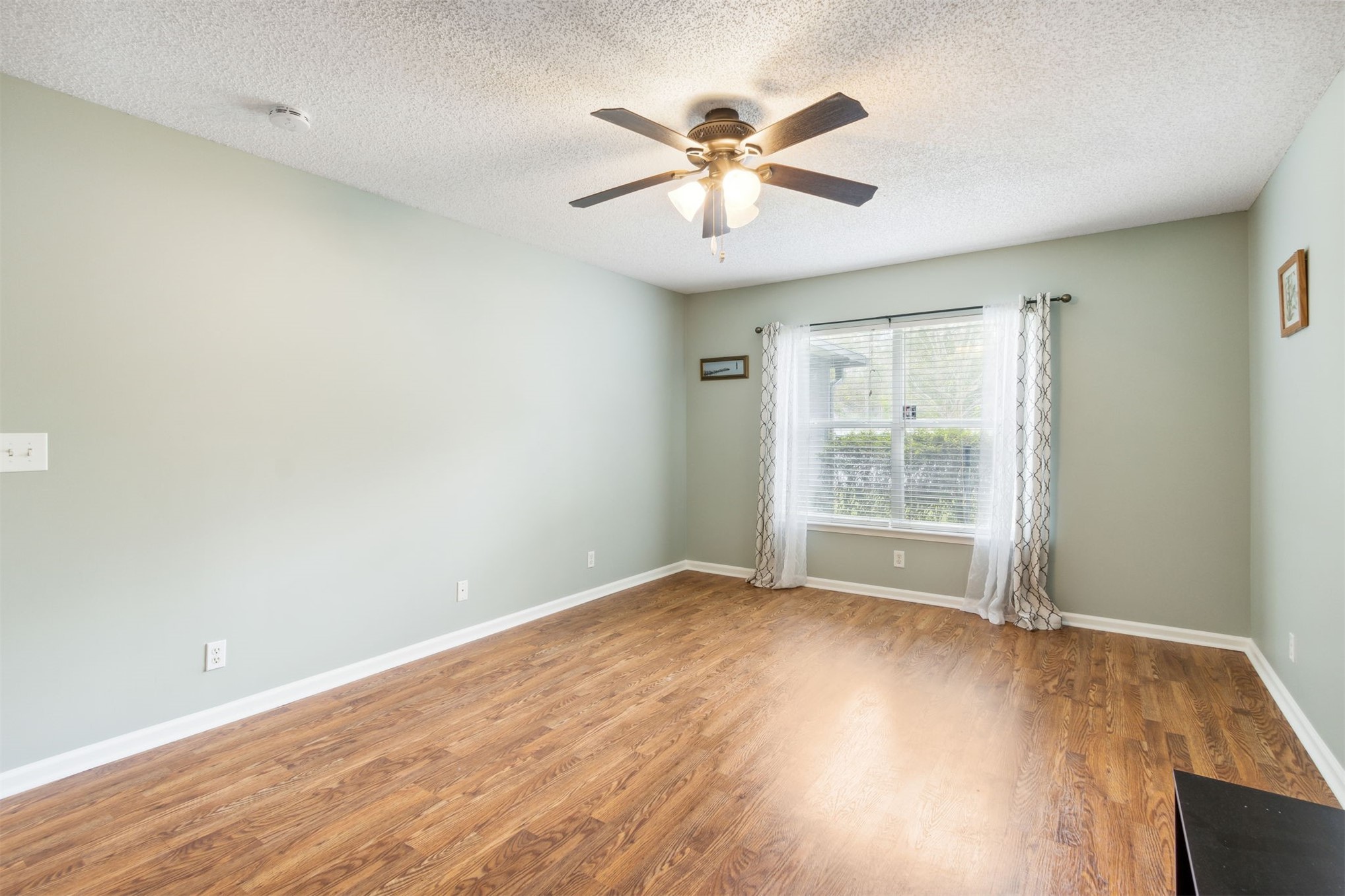 24036 CREEK PARKE CIRCLE