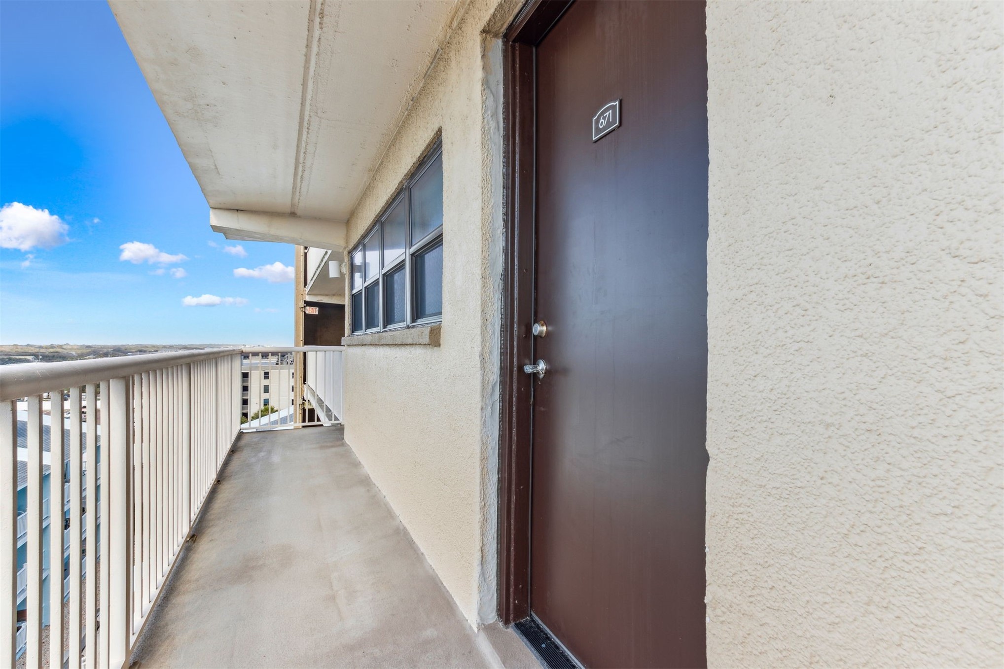3240 S FLETCHER AVENUE 671