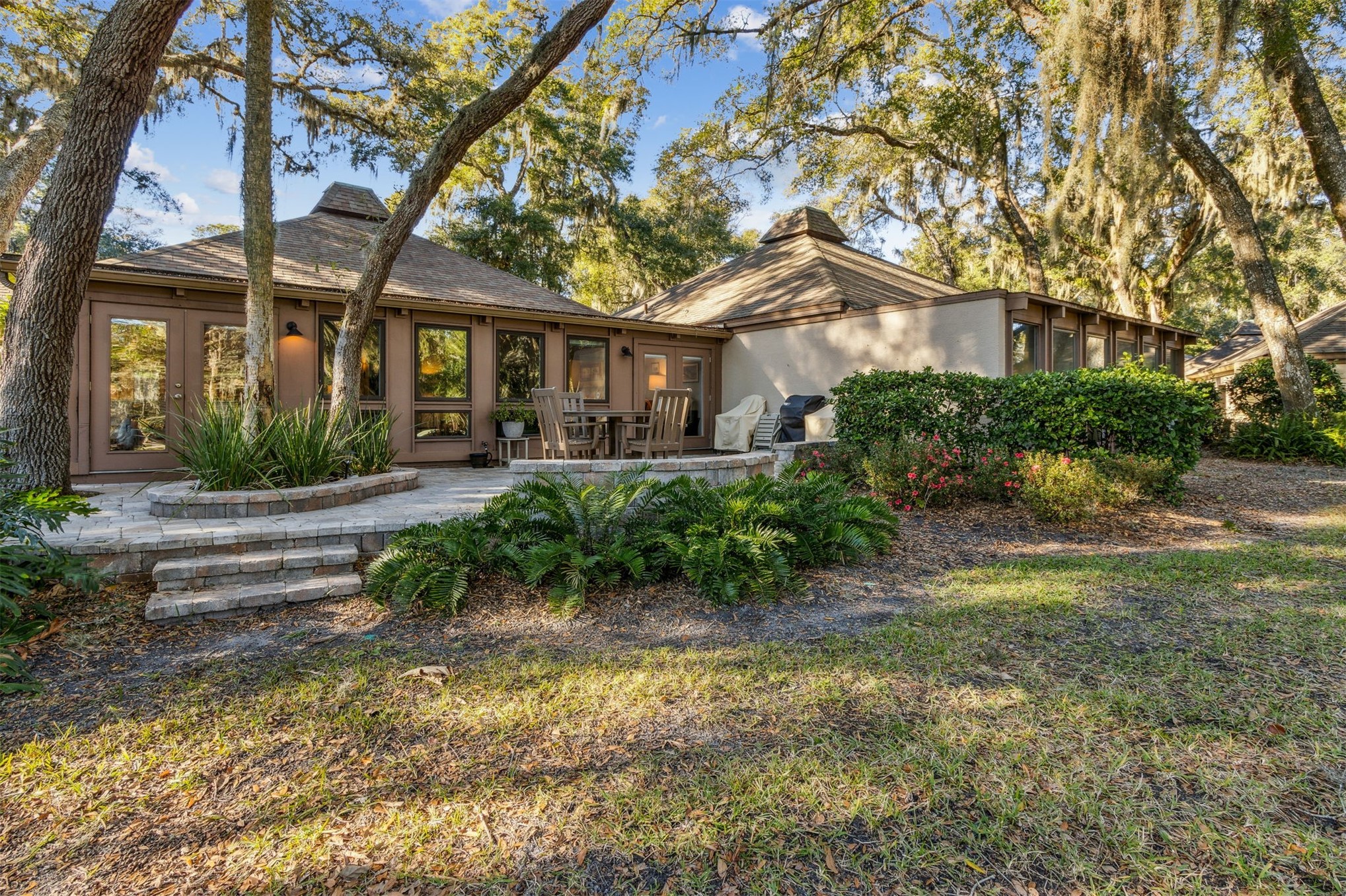 3310 SEA MARSH ROAD 3310