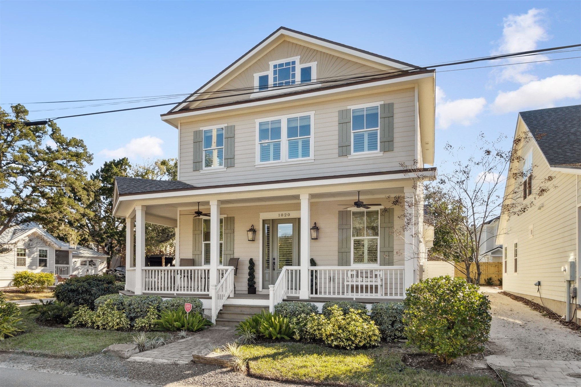 1020 WHITE STREET