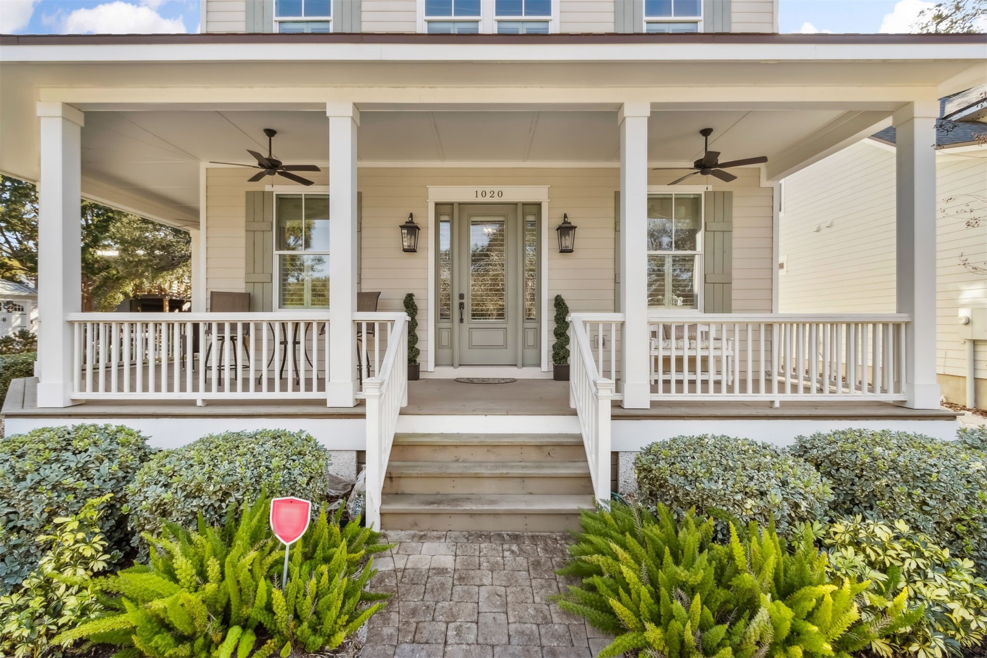 1020 WHITE STREET