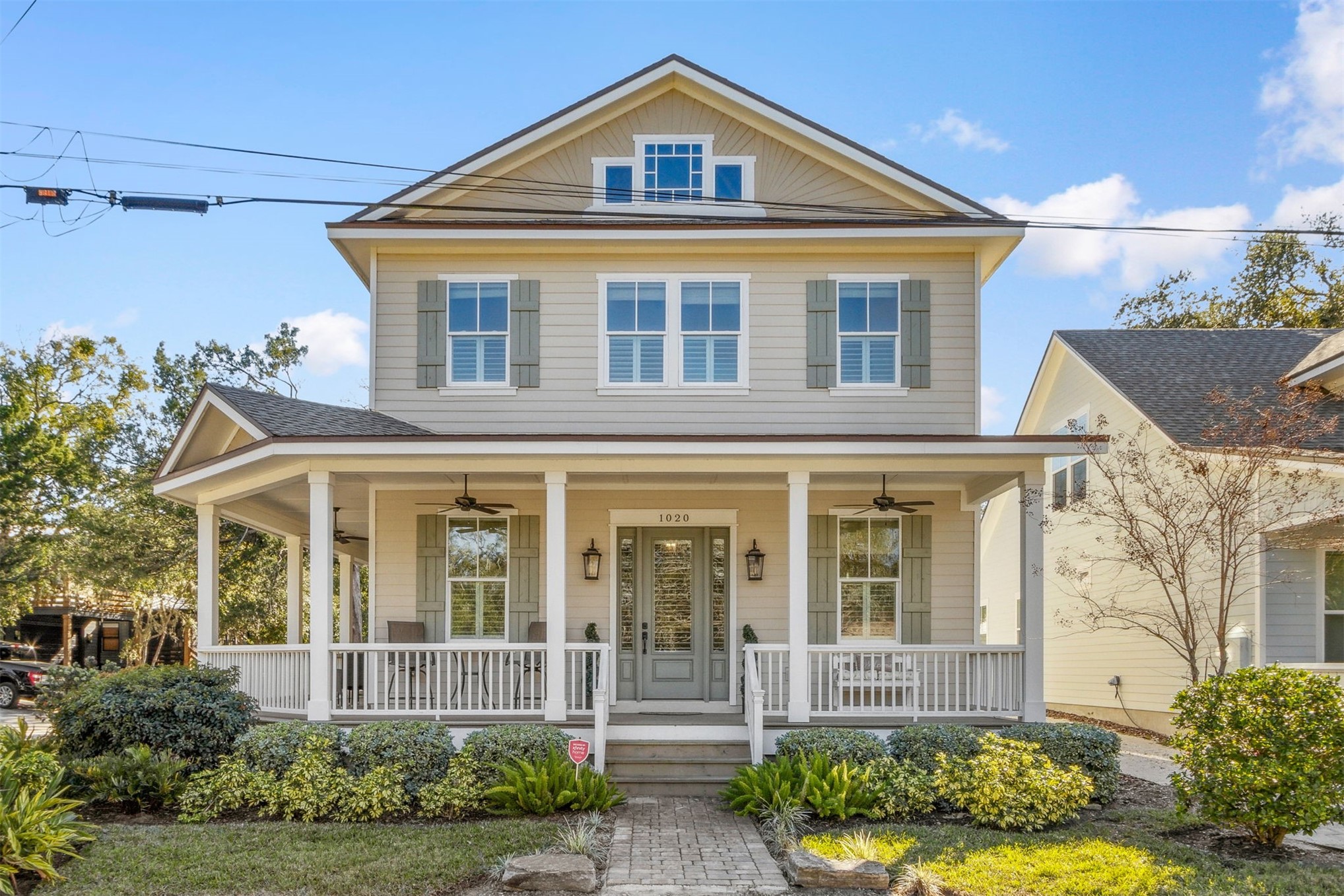 1020 WHITE STREET