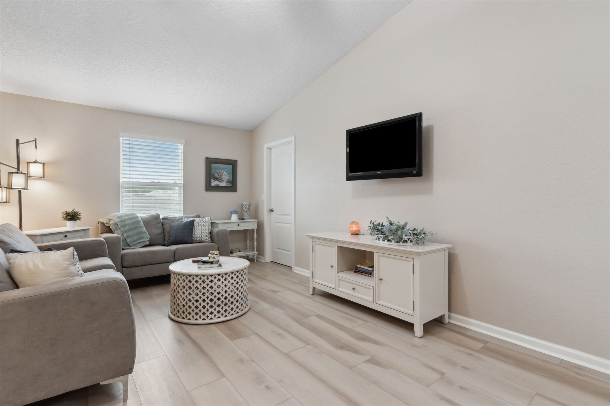95050 WINDFLOWER TRAIL
