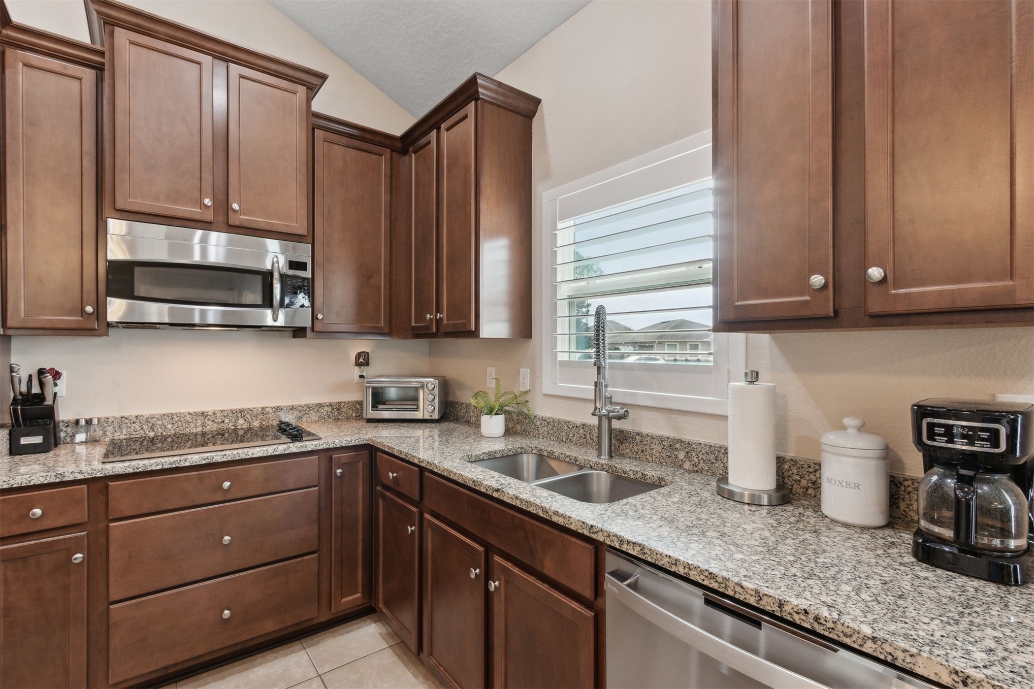 95050 WINDFLOWER TRAIL