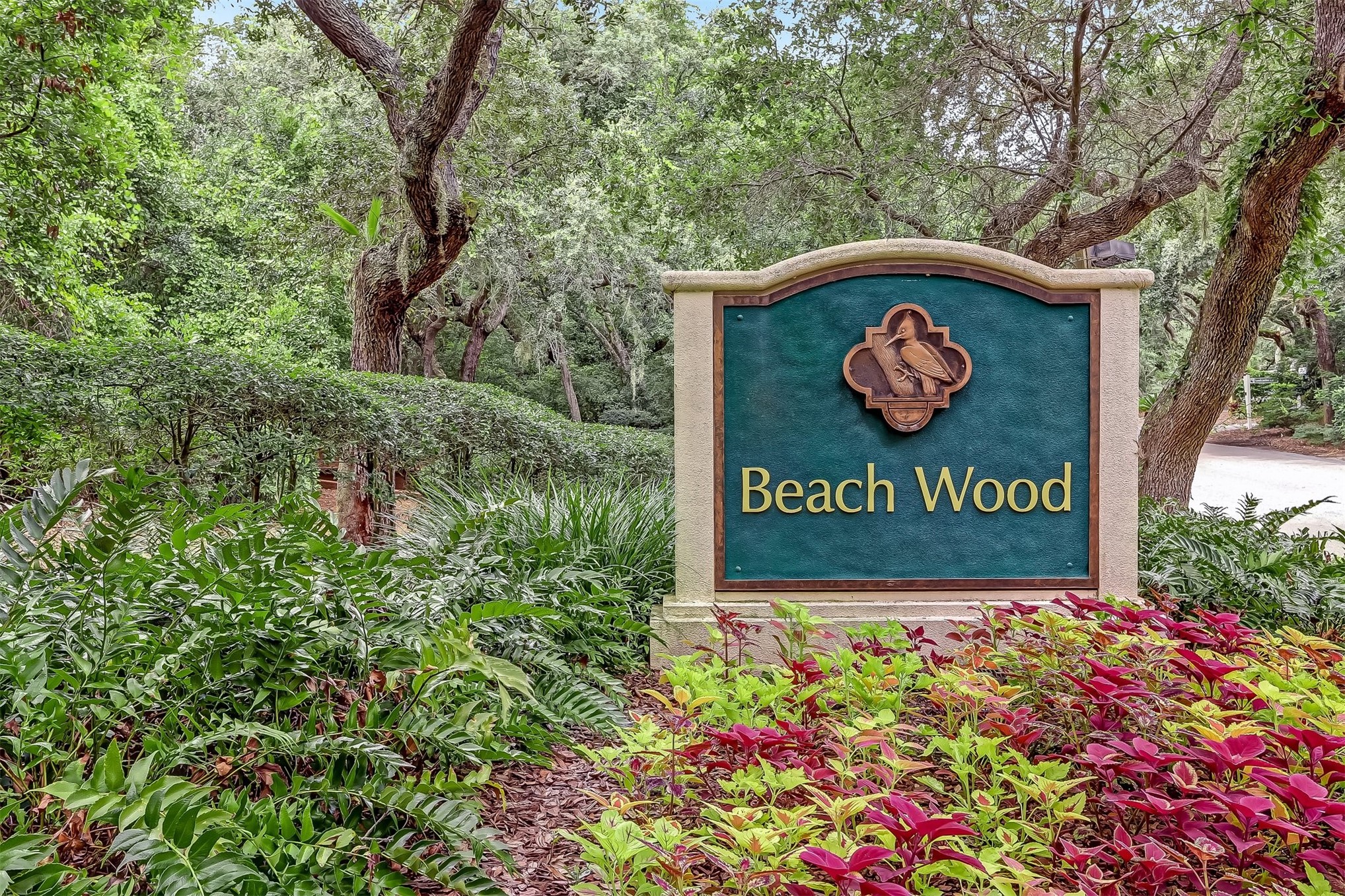 2098 BEACH WOOD ROAD 2098