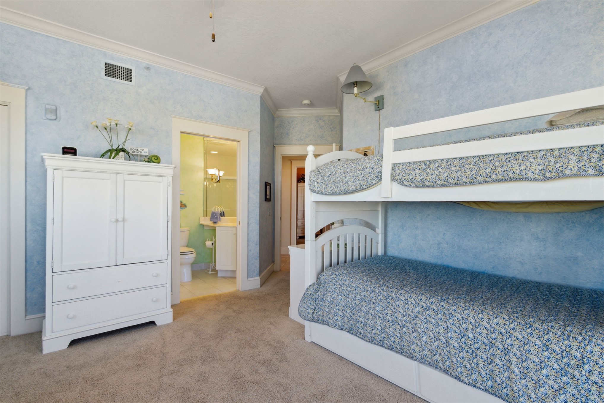 457 BEACHSIDE PLACE 457