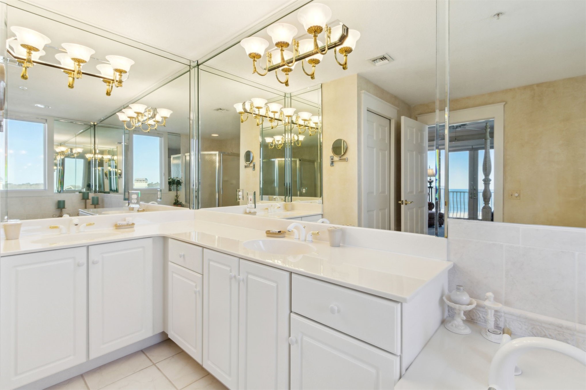 457 BEACHSIDE PLACE 457