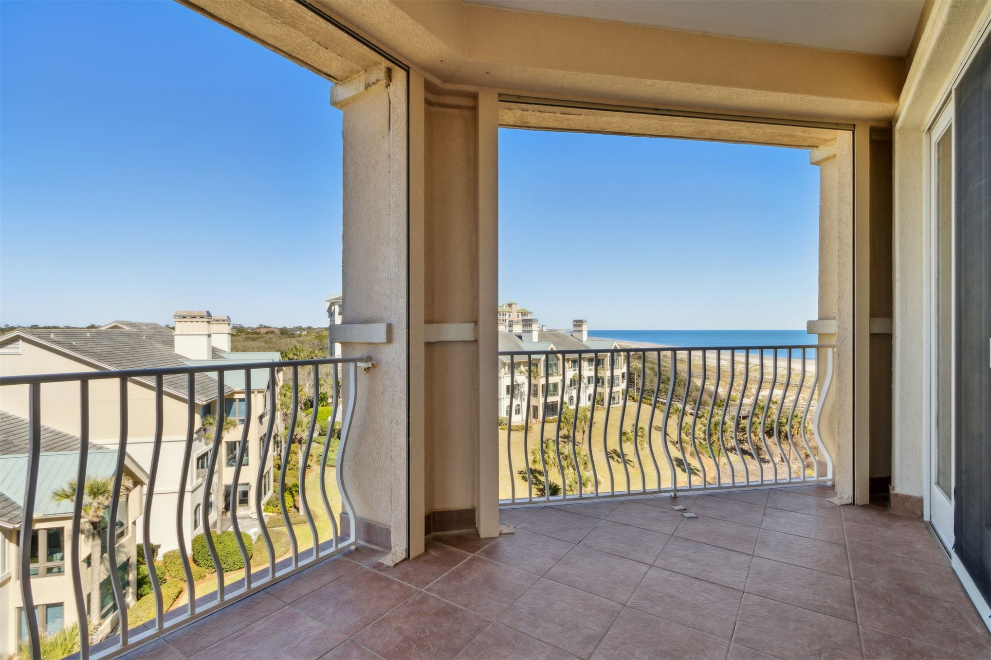 457 BEACHSIDE PLACE 457