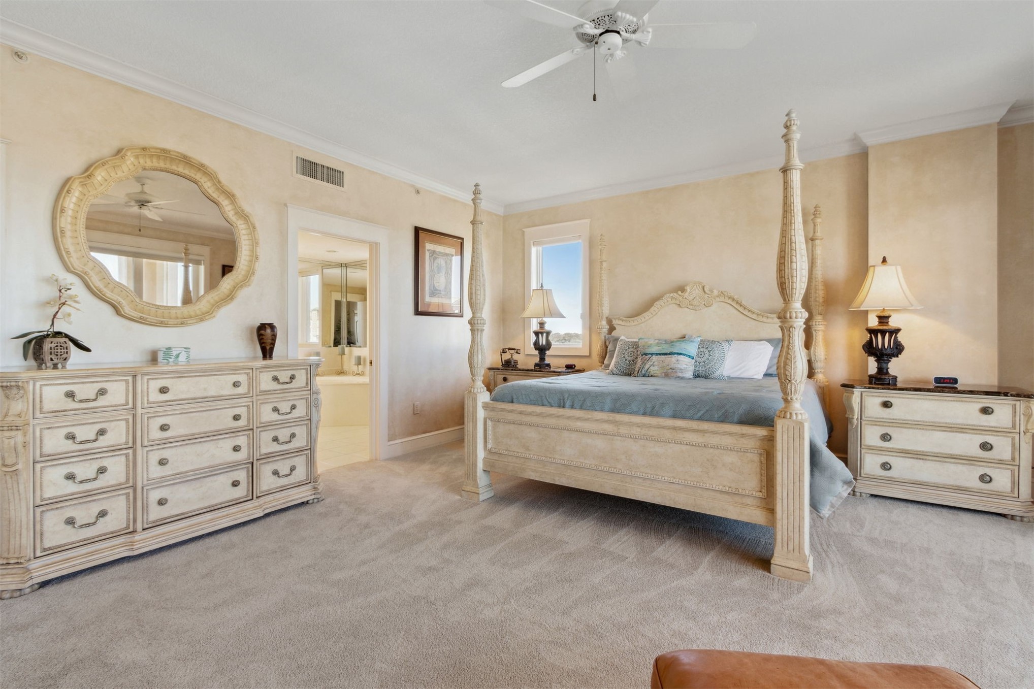 457 BEACHSIDE PLACE 457