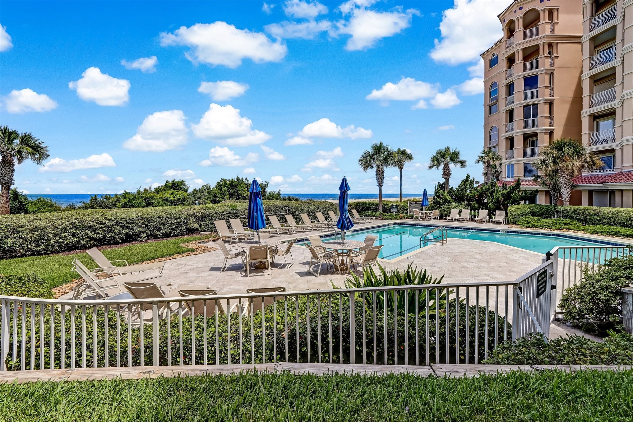 457 BEACHSIDE PLACE 457