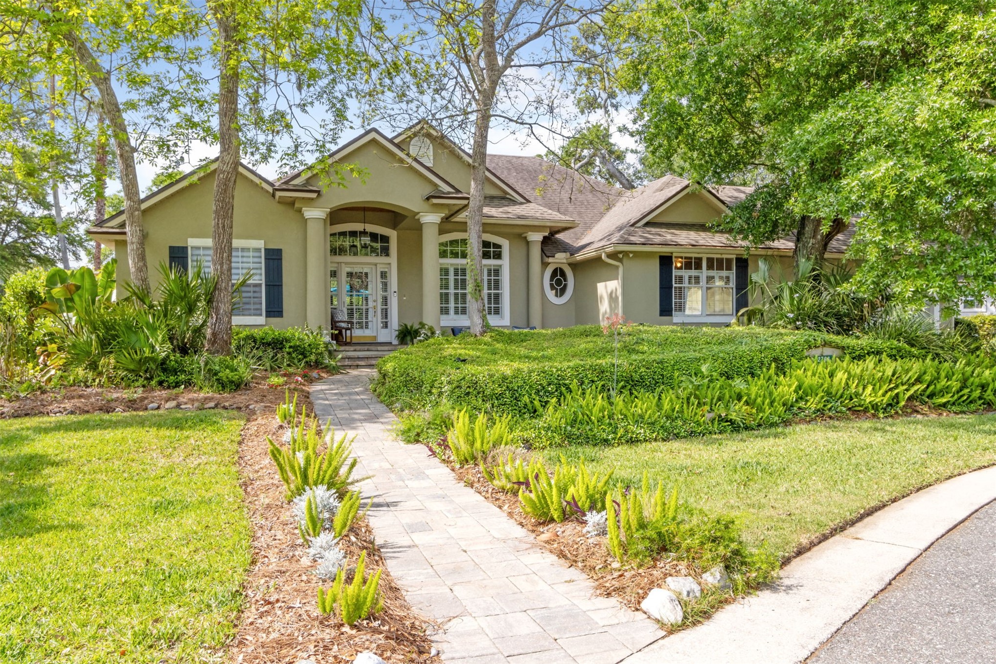 2768 N OCEAN OAKS DRIVE