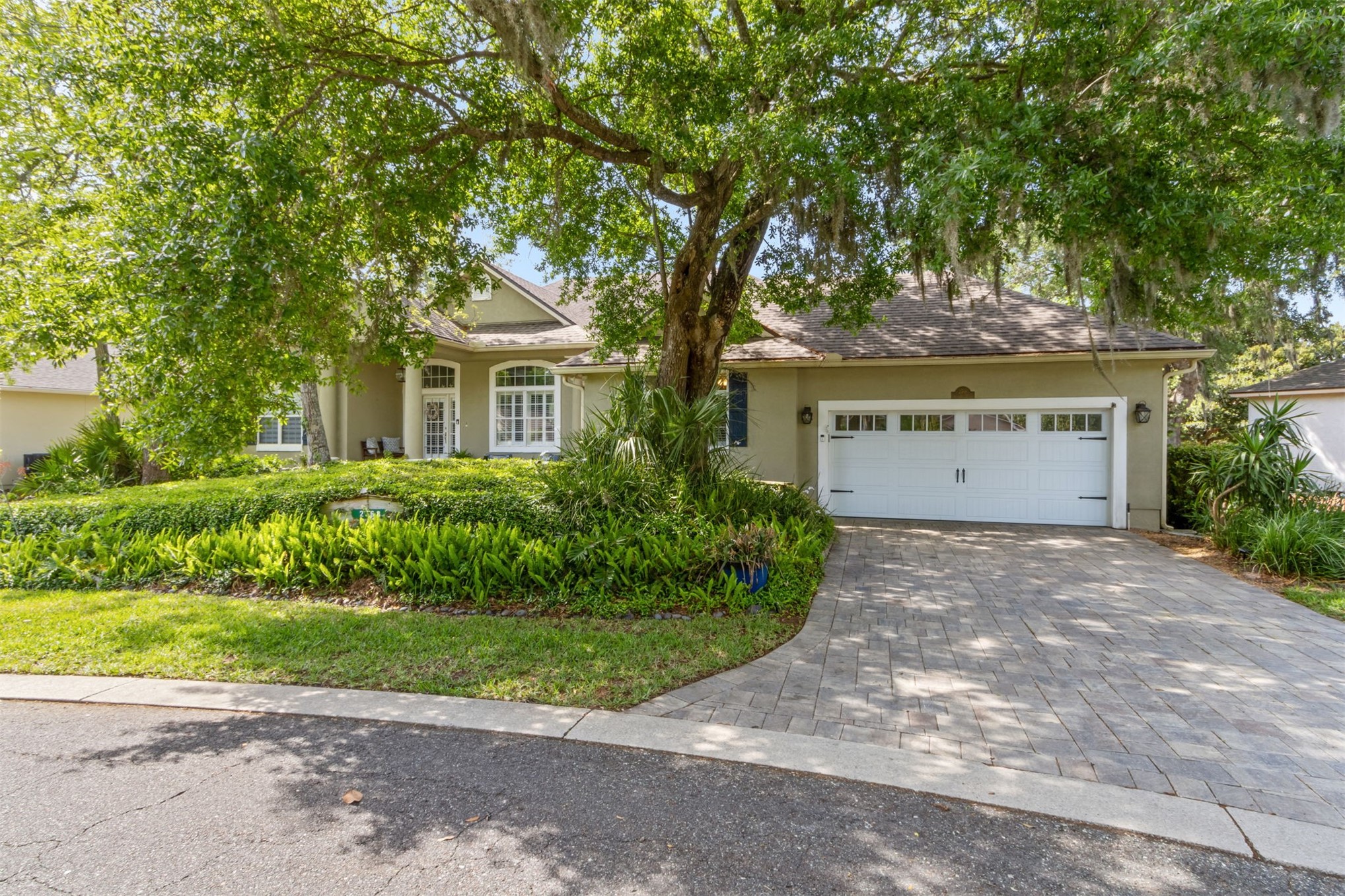2768 N OCEAN OAKS DRIVE