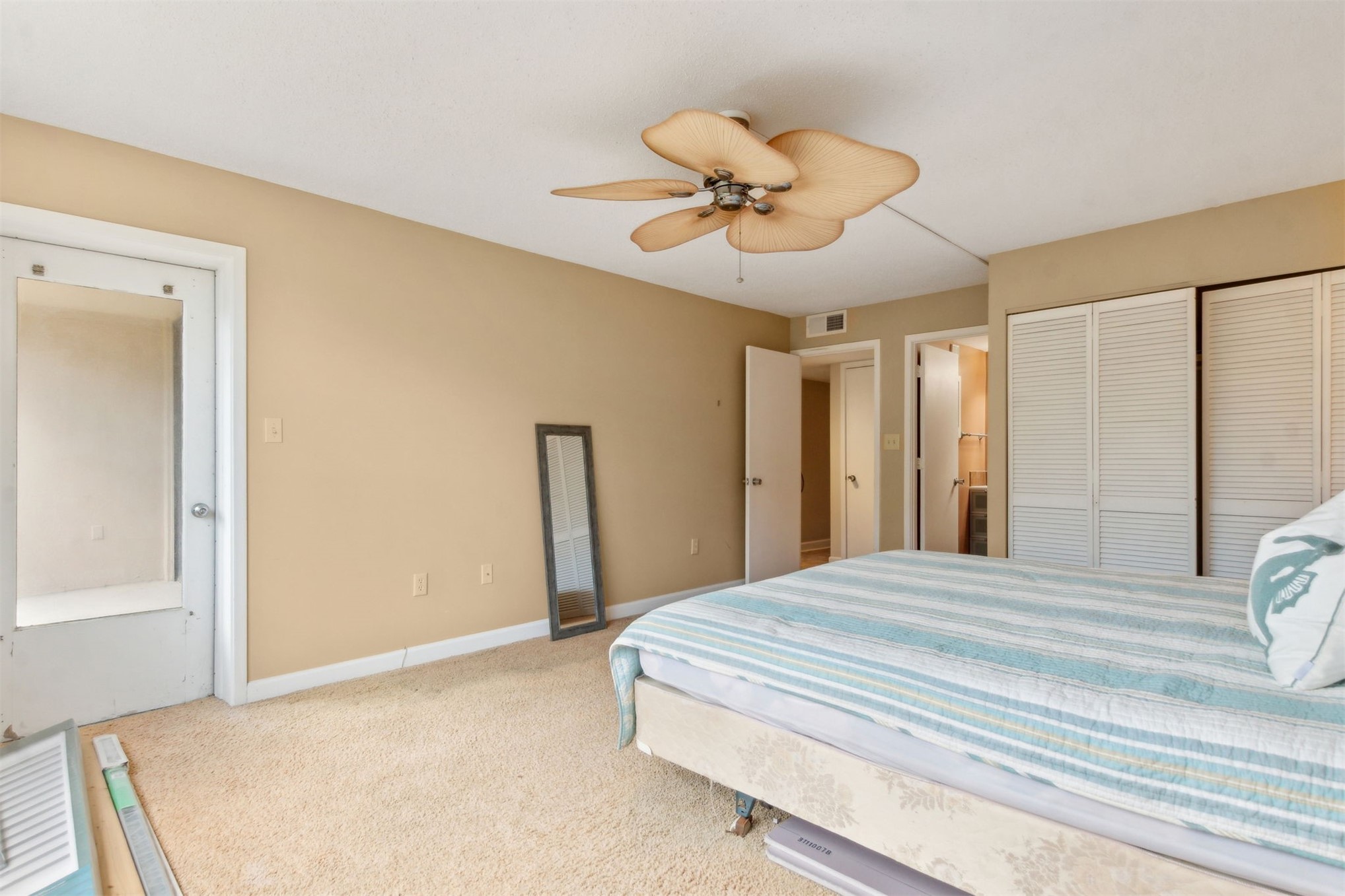 1122 BEACH WALKER ROAD 1122