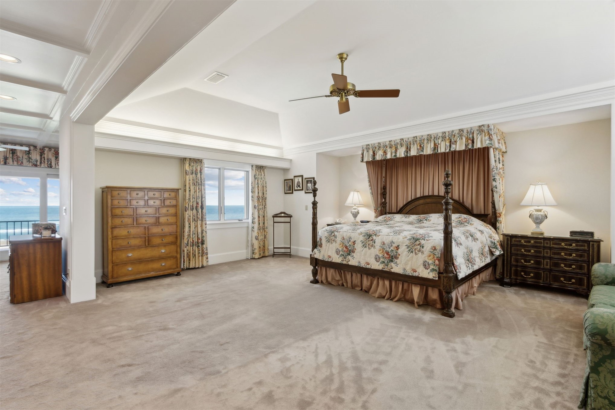 28 DUNES ROW