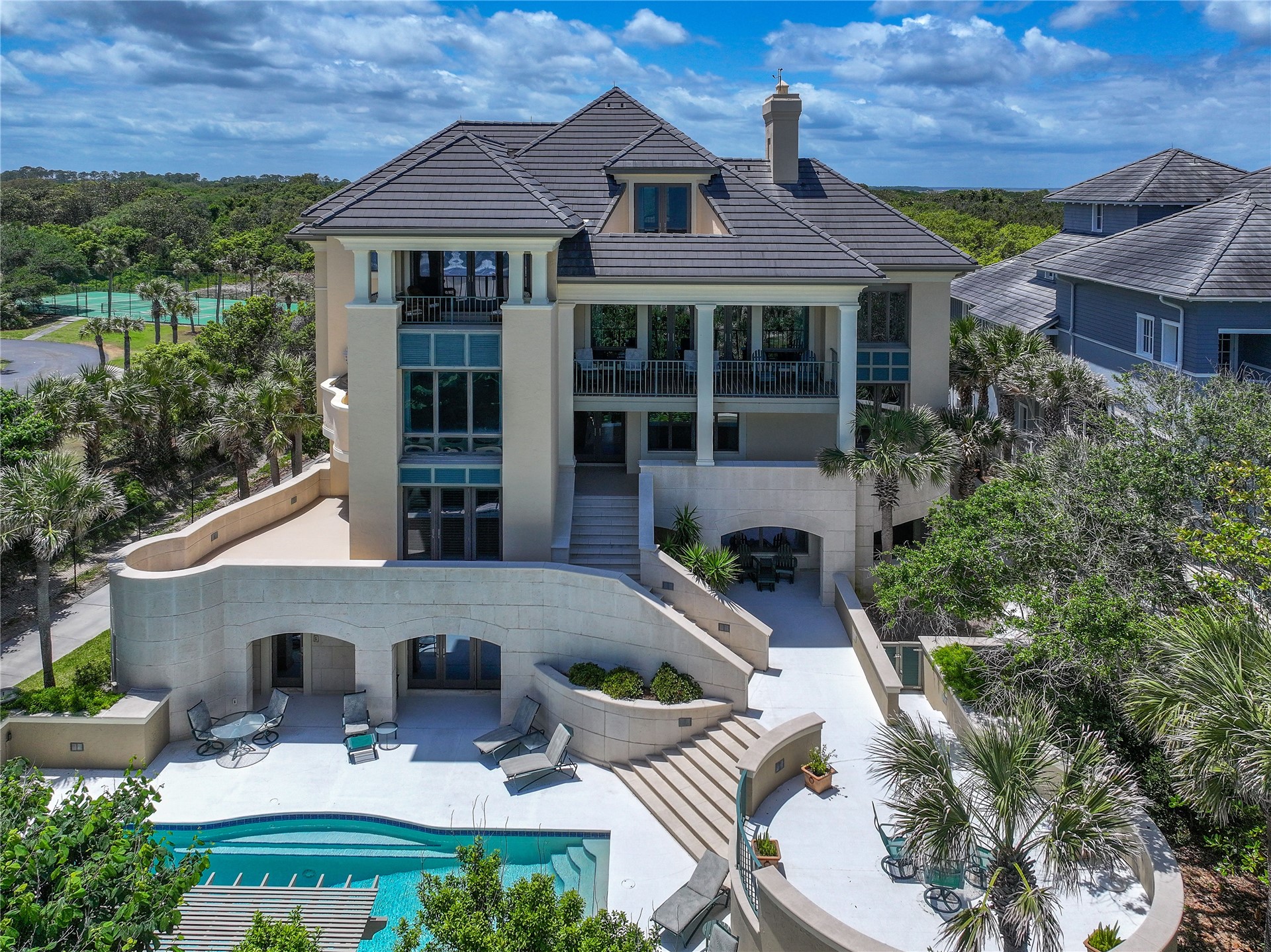 28 DUNES ROW
