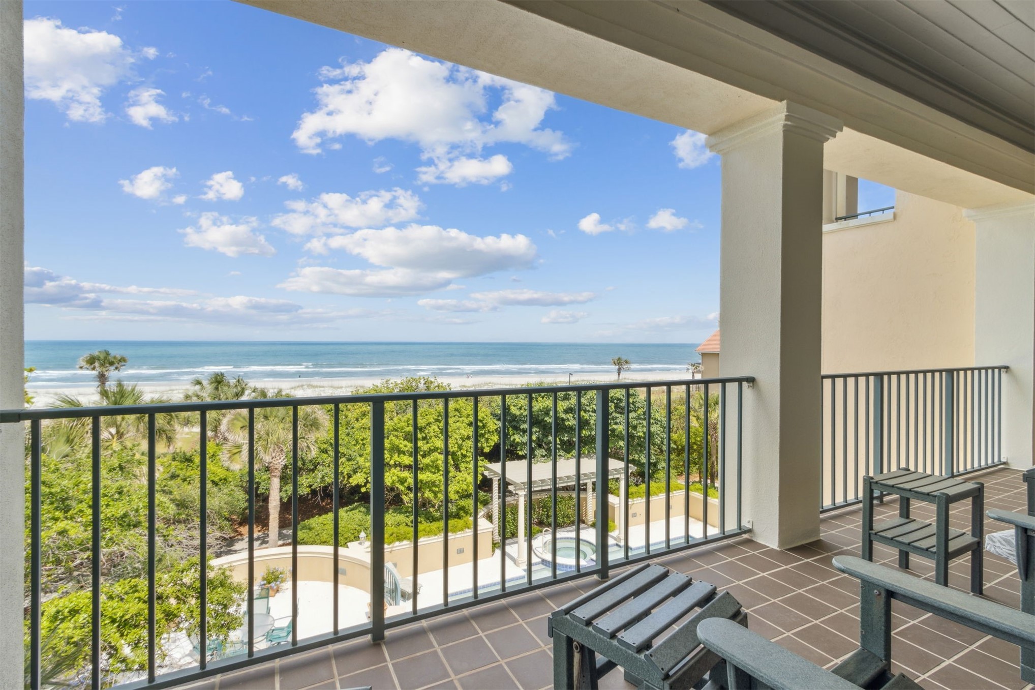 28 DUNES ROW