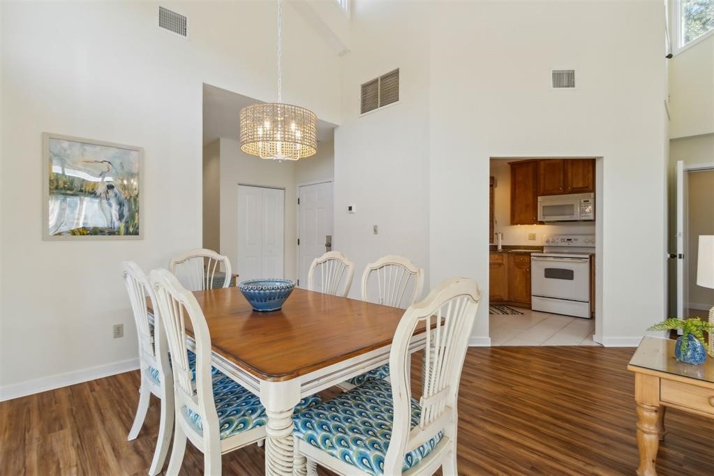 2317 & 2319 BOXWOOD LANE 2317