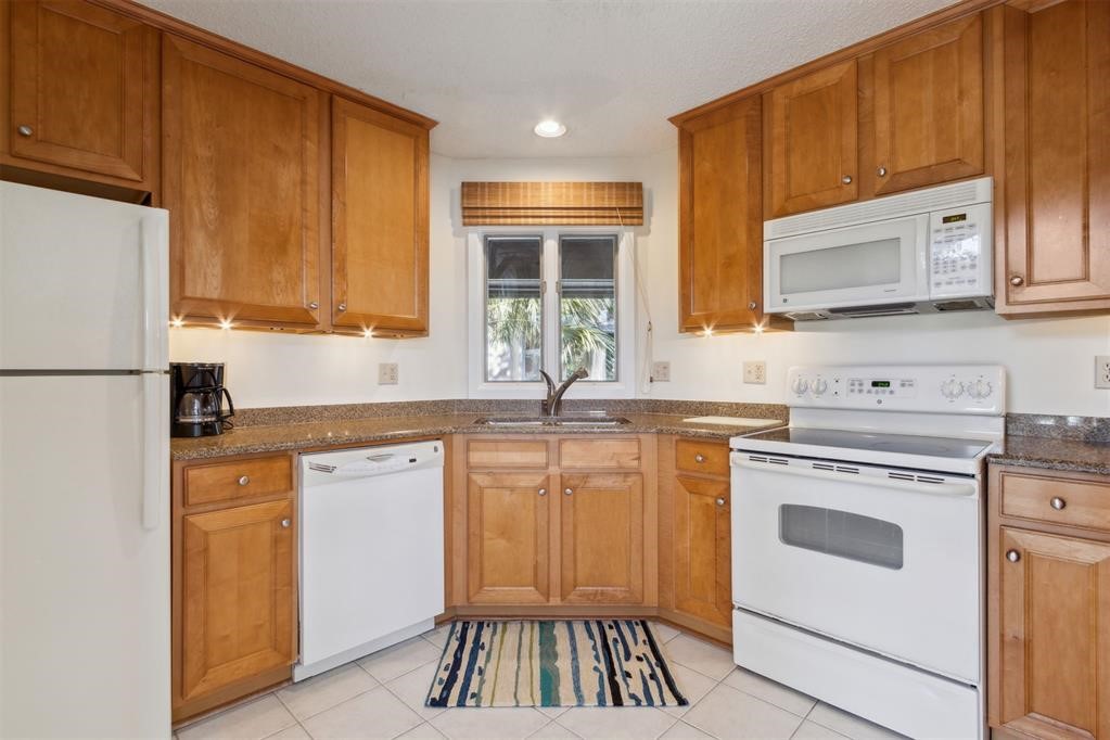 2317 & 2319 BOXWOOD LANE 2317