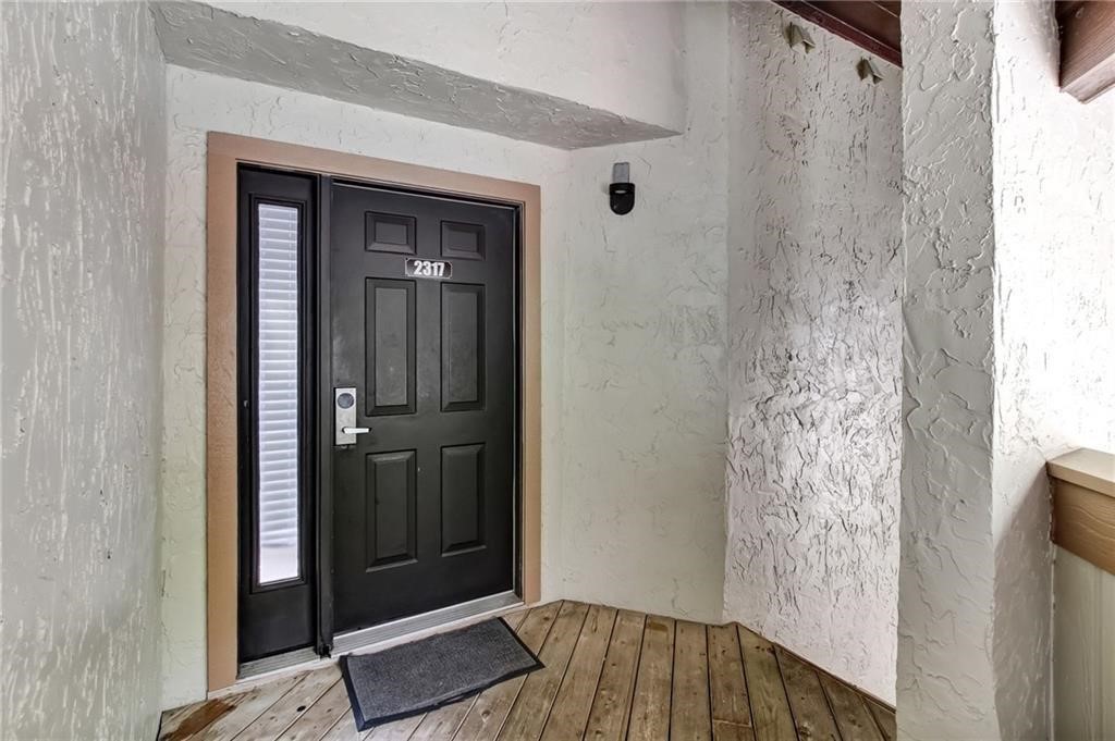 2317 & 2319 BOXWOOD LANE 2317