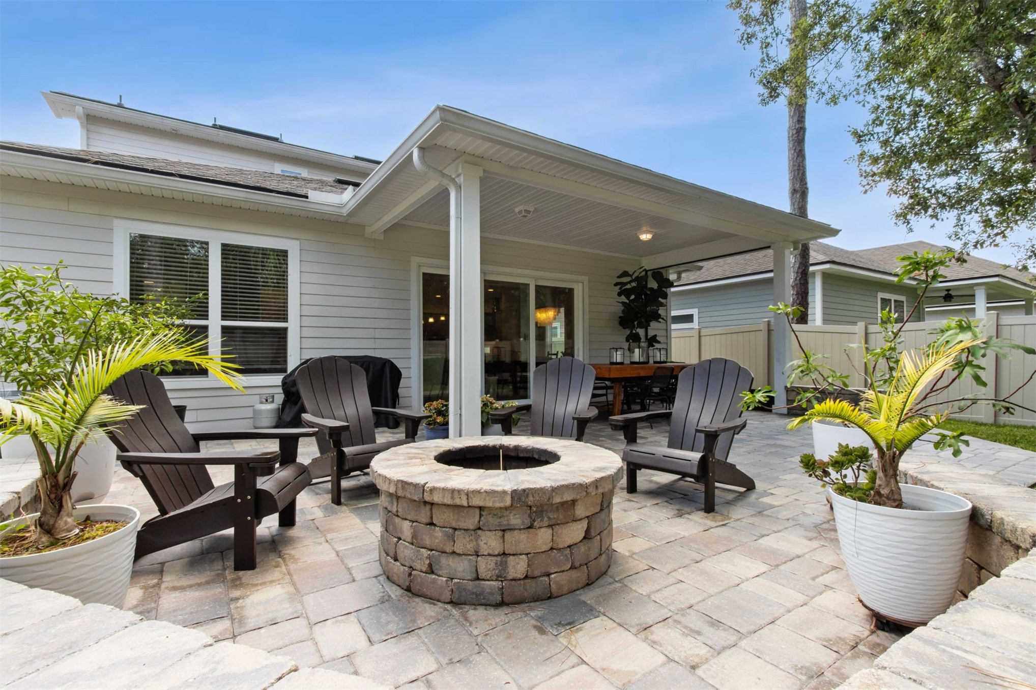 2815 TURTLE SHORES DRIVE