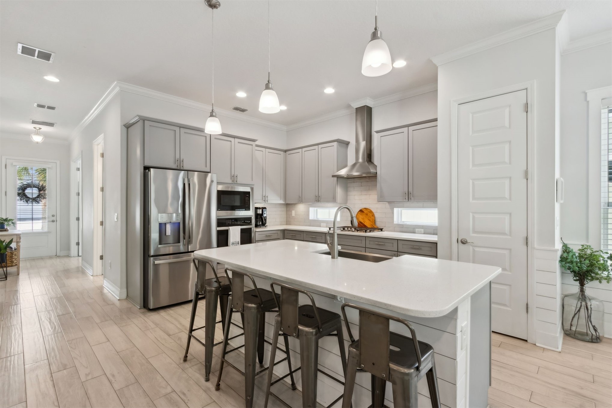2815 TURTLE SHORES DRIVE