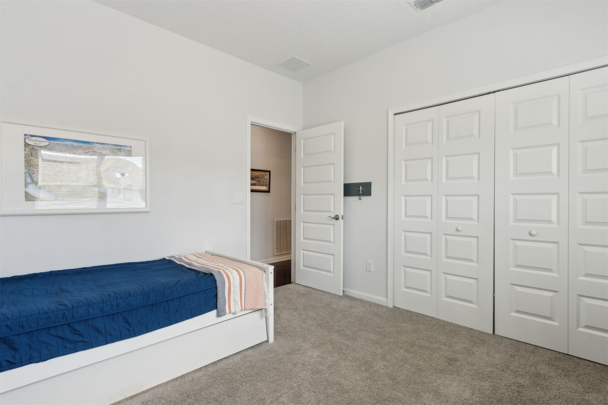 2815 TURTLE SHORES DRIVE