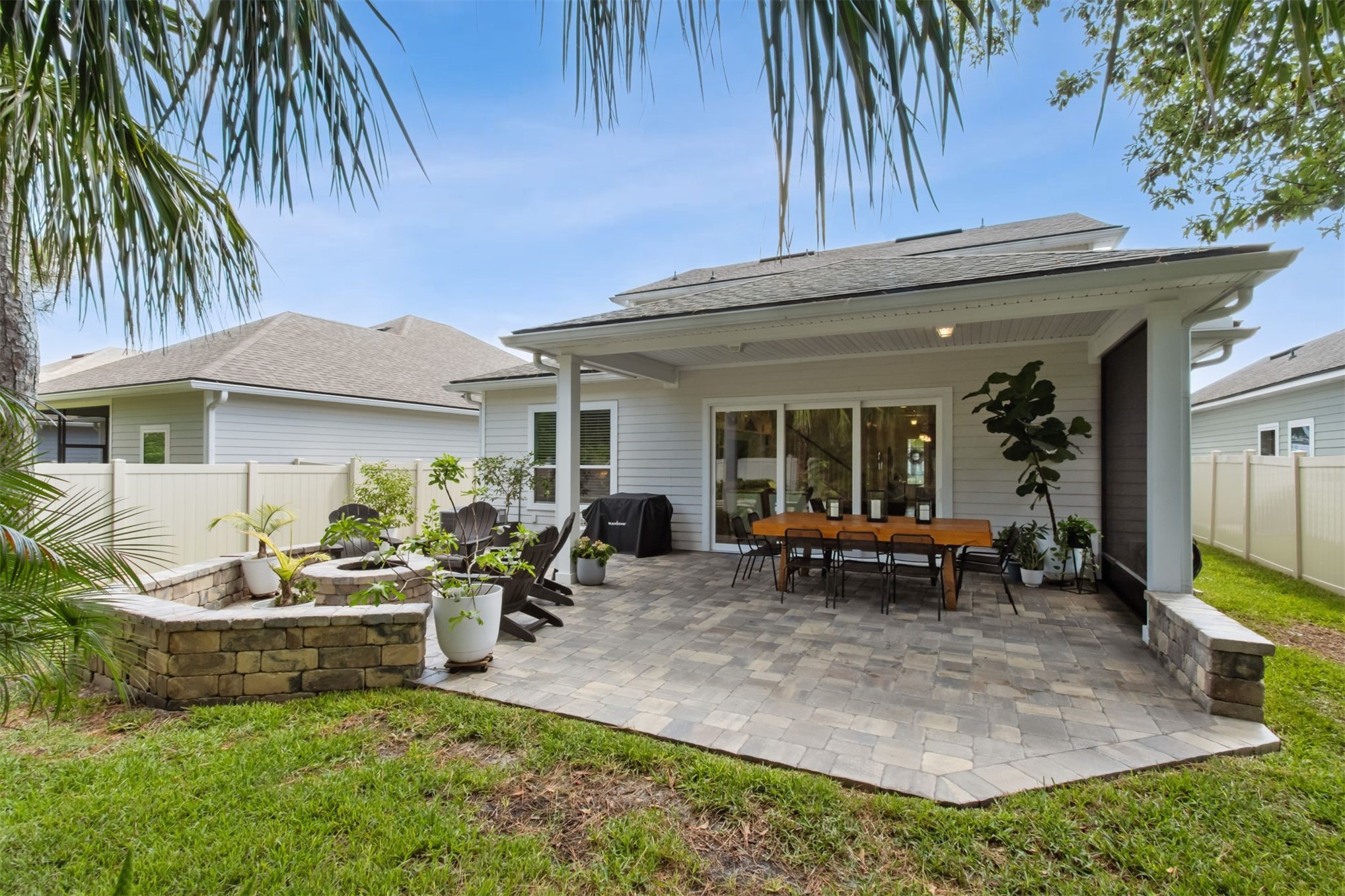 2815 TURTLE SHORES DRIVE