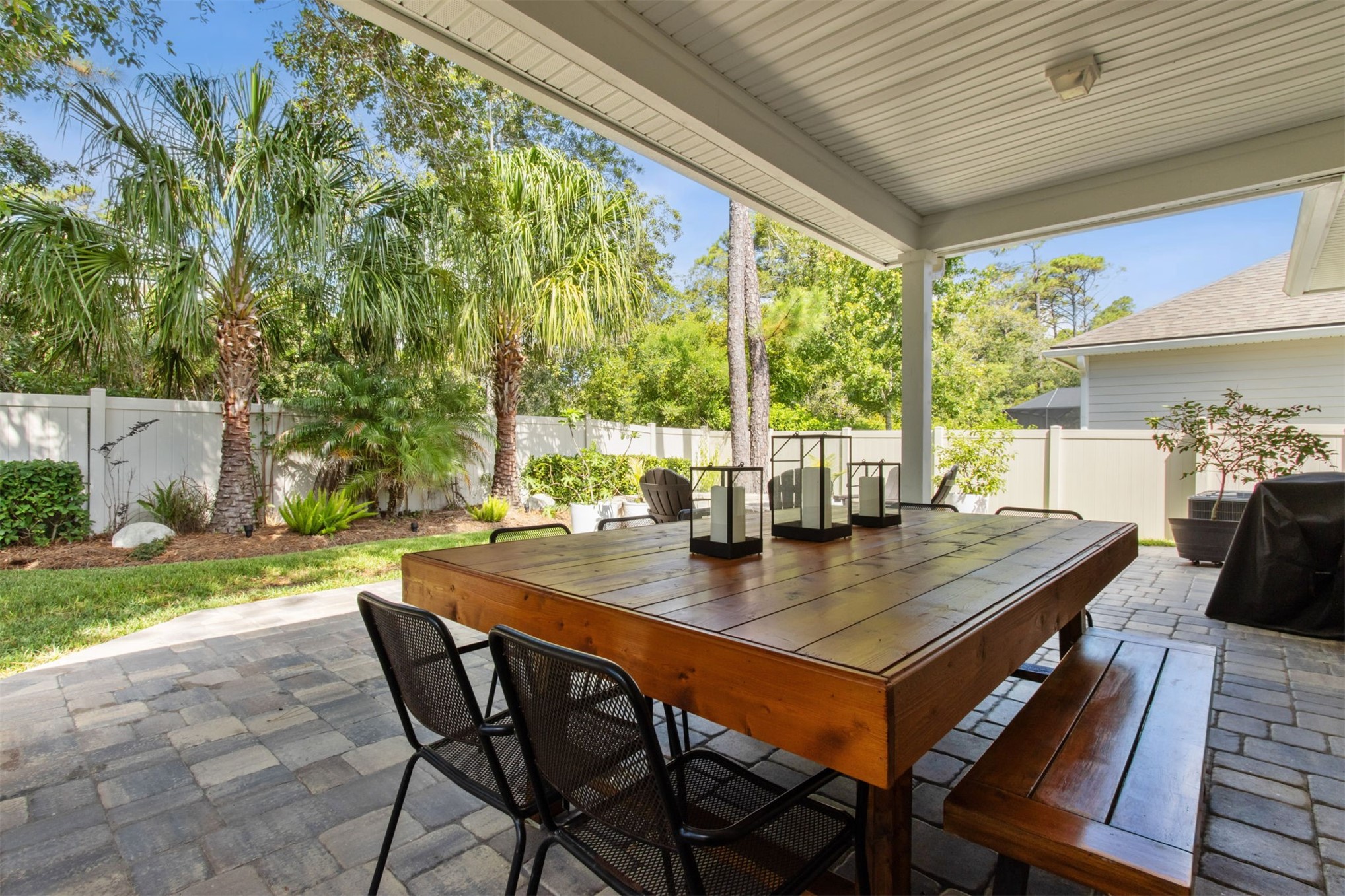 2815 TURTLE SHORES DRIVE