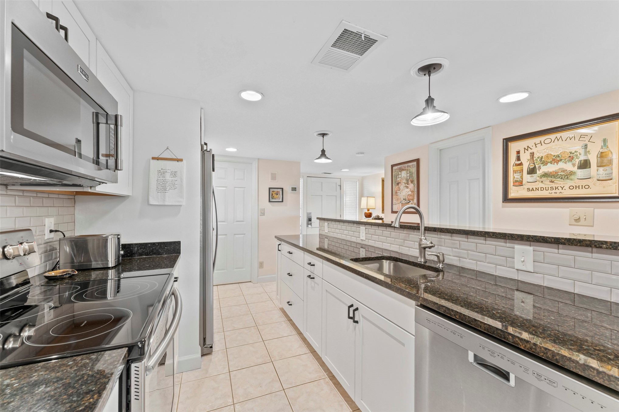 3017 SEA MARSH ROAD 3017