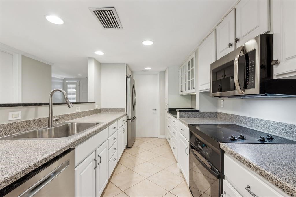 3036 SEA MARSH ROAD 3036