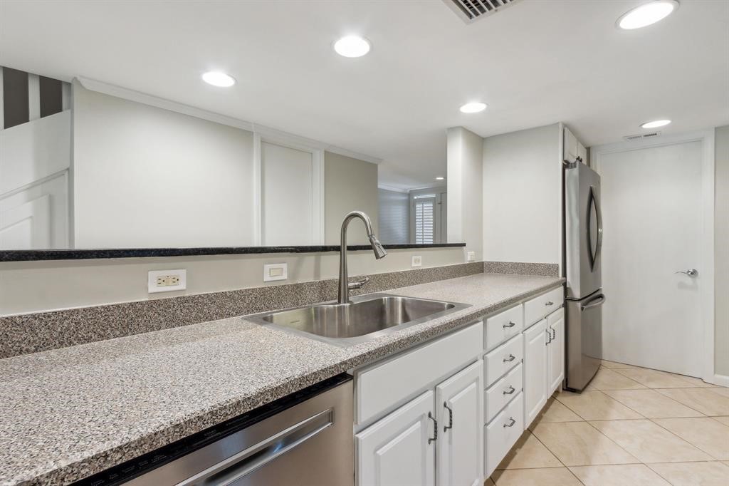 3036 SEA MARSH ROAD 3036