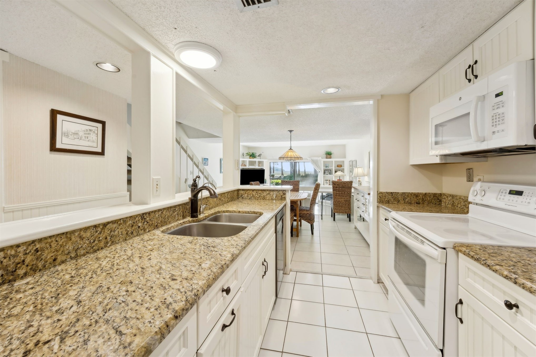 3051 SEA MARSH ROAD 3051