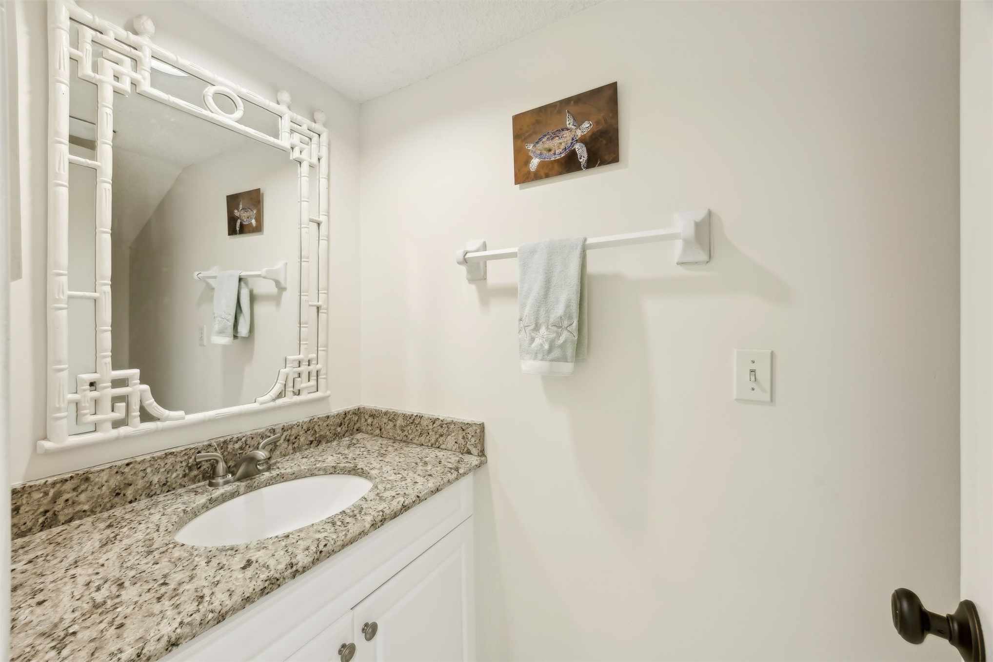 3051 SEA MARSH ROAD 3051
