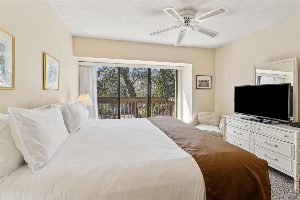 2004 BEACH WOOD ROAD 2004