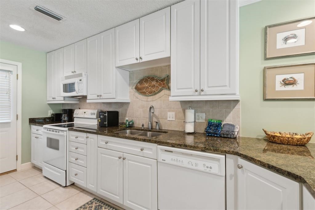 3328 SEA MARSH ROAD 3328