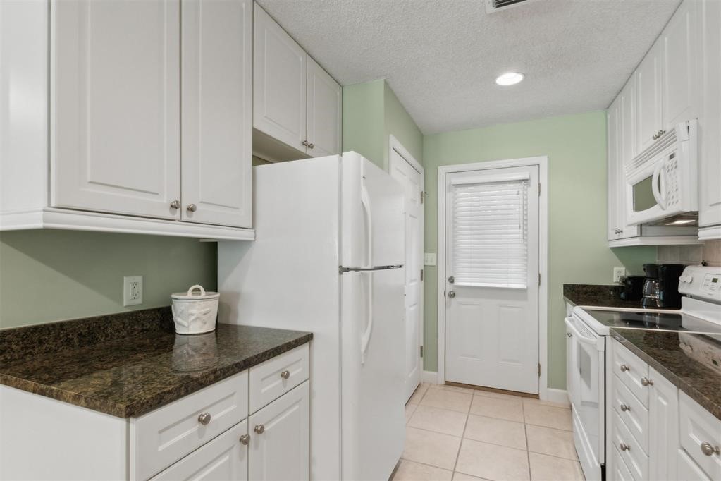 3328 SEA MARSH ROAD 3328
