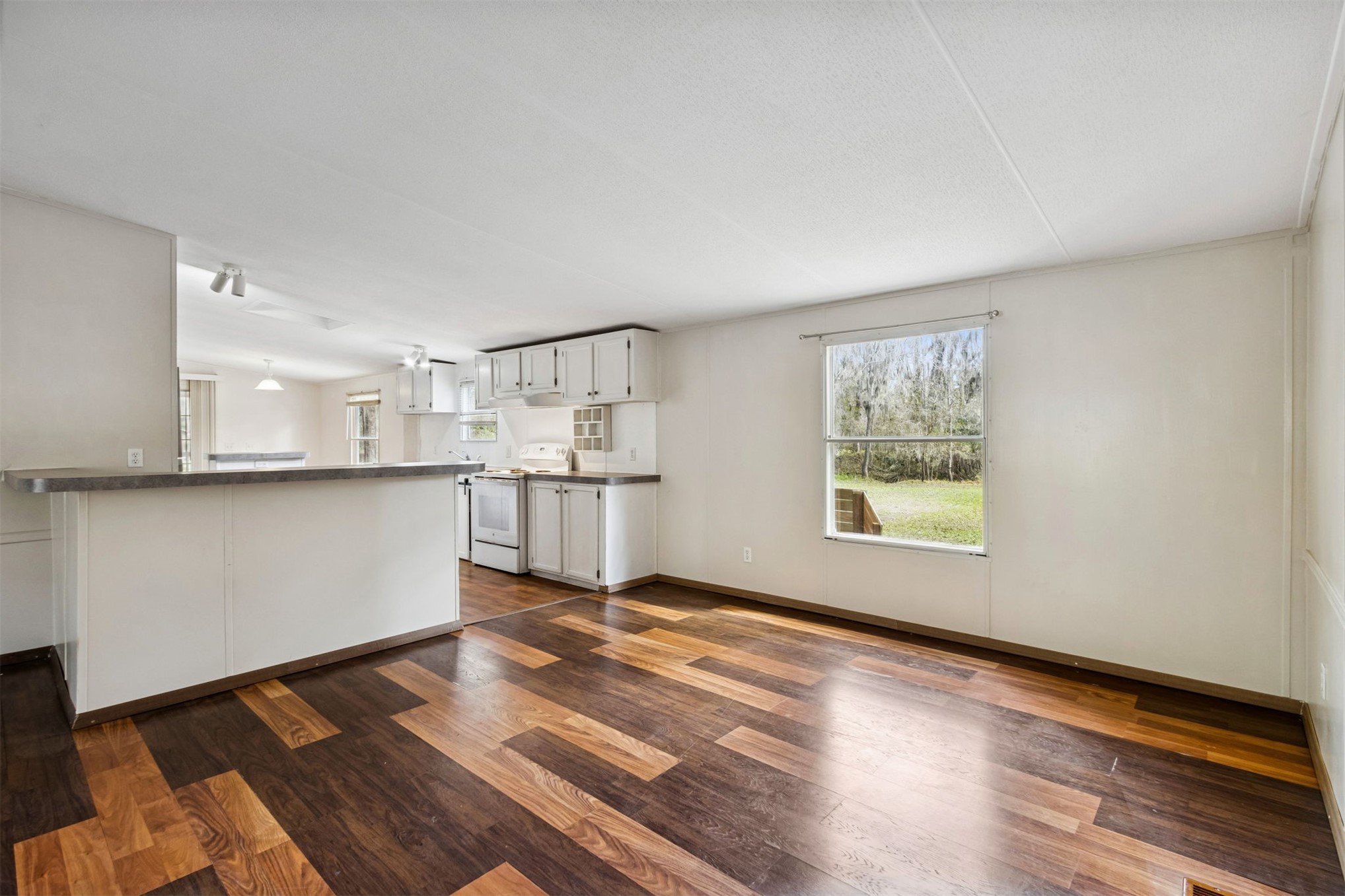 95114 GENTRY LANE