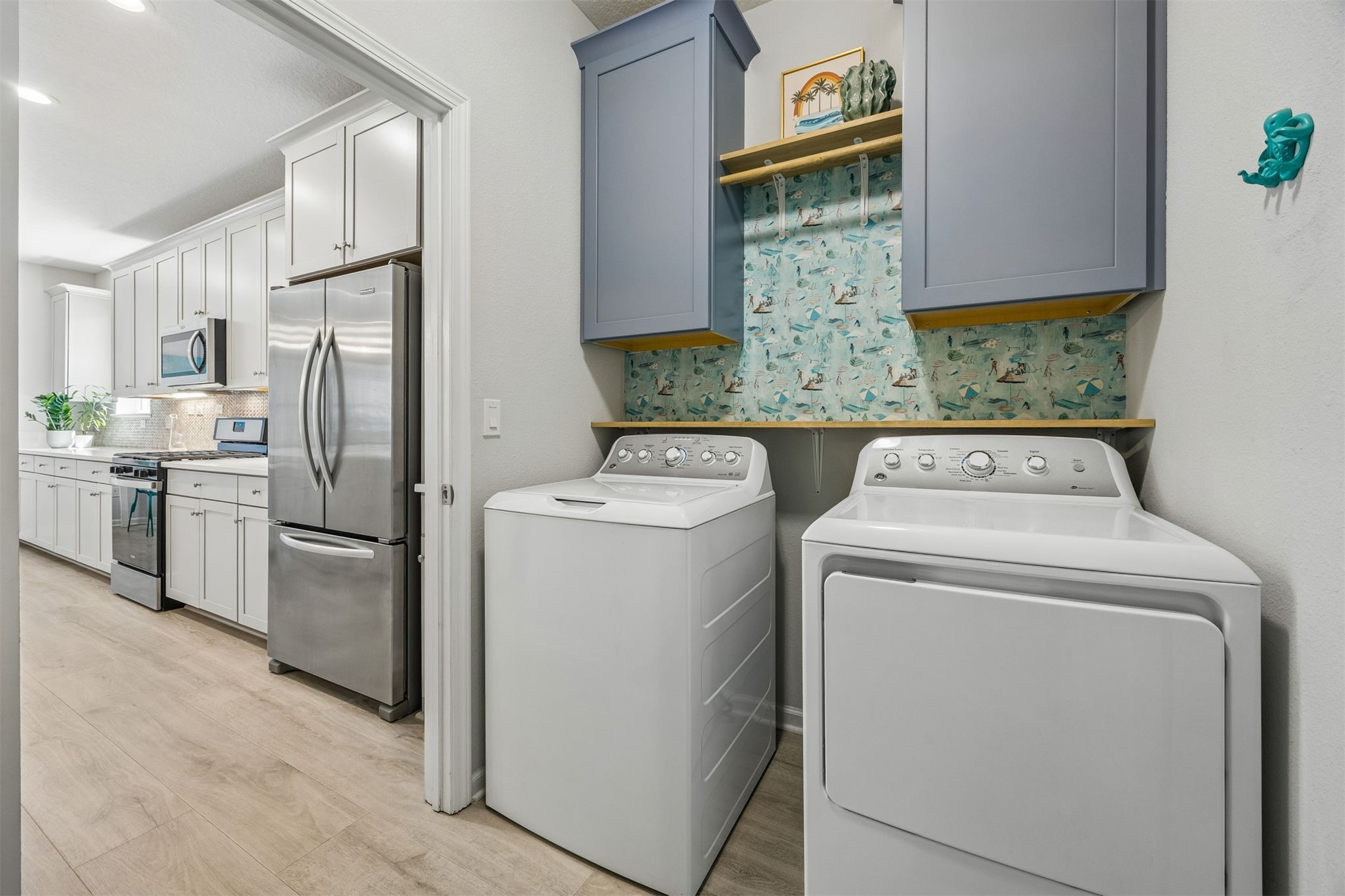 95198 ORCHID BLOSSOM TRAIL