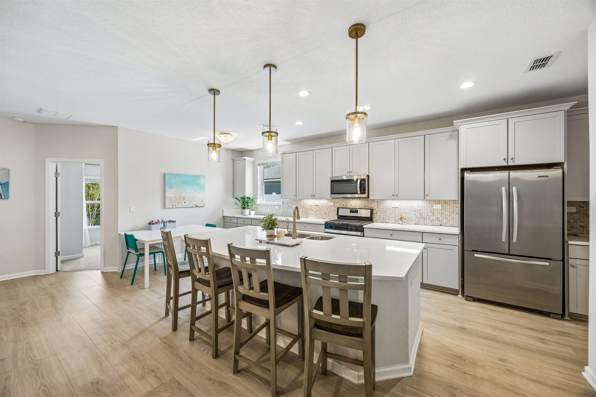 95198 ORCHID BLOSSOM TRAIL