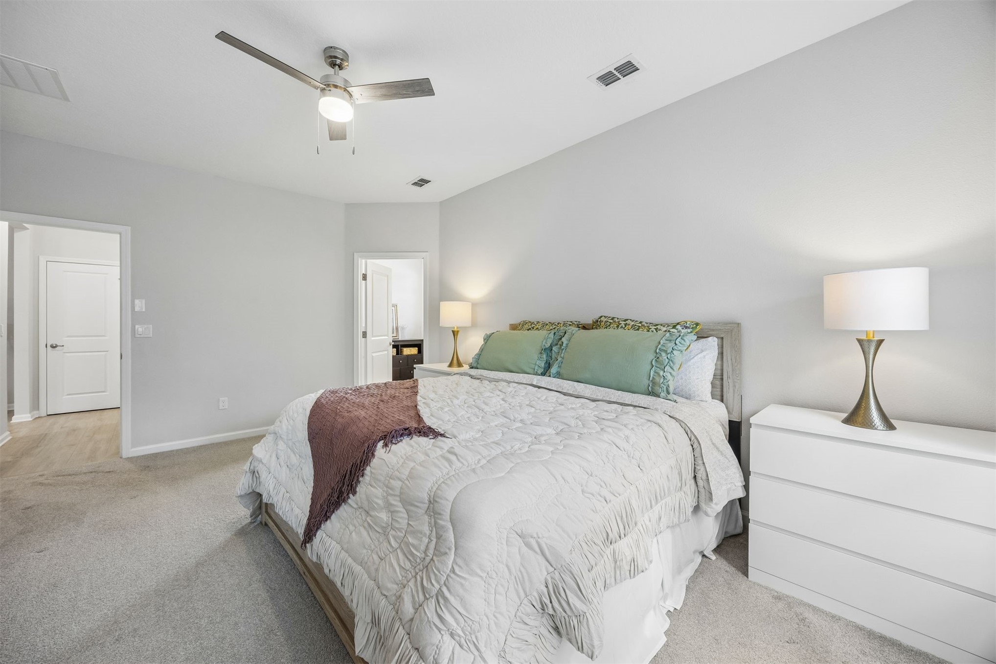 95198 ORCHID BLOSSOM TRAIL