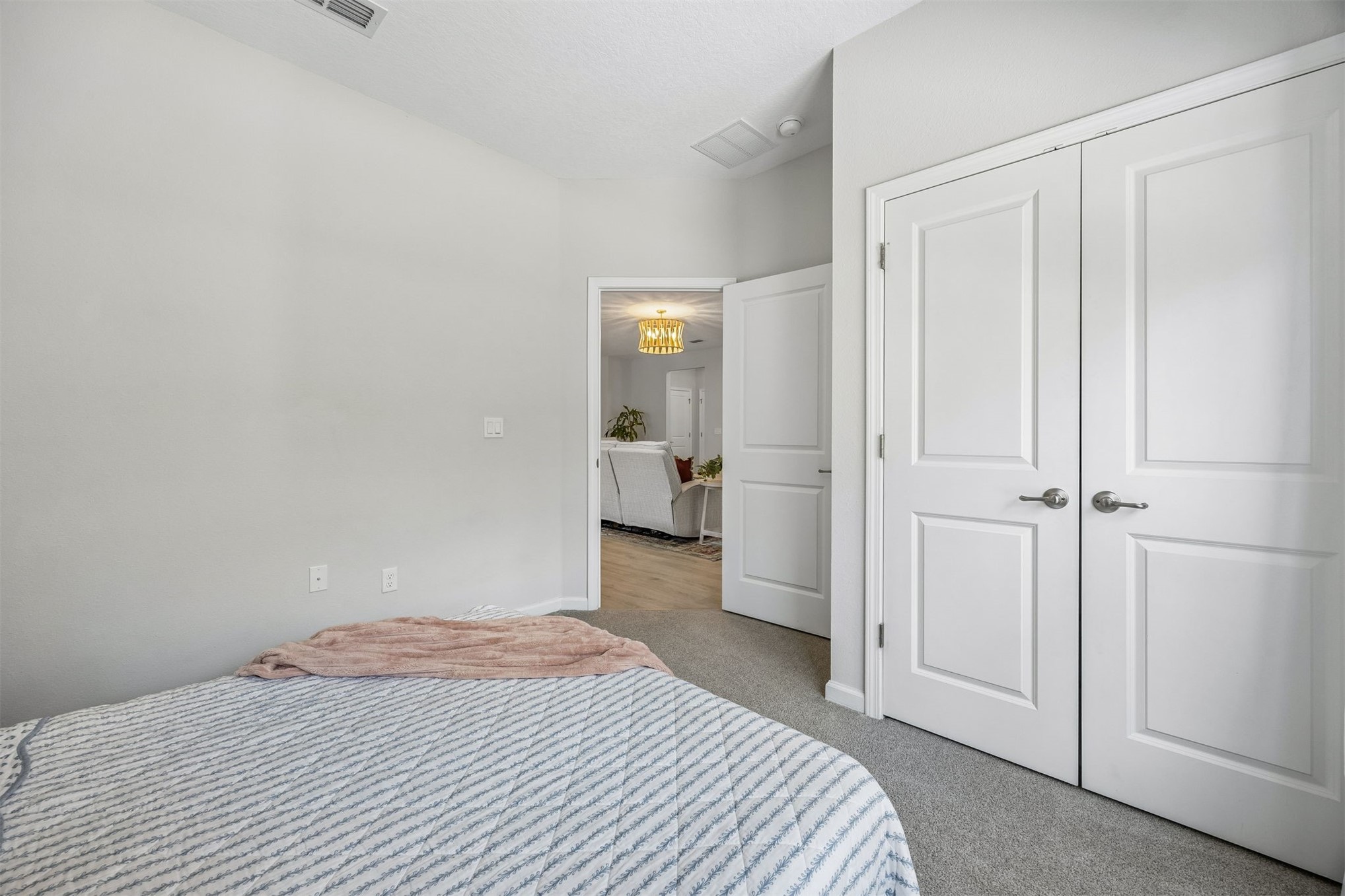 95198 ORCHID BLOSSOM TRAIL