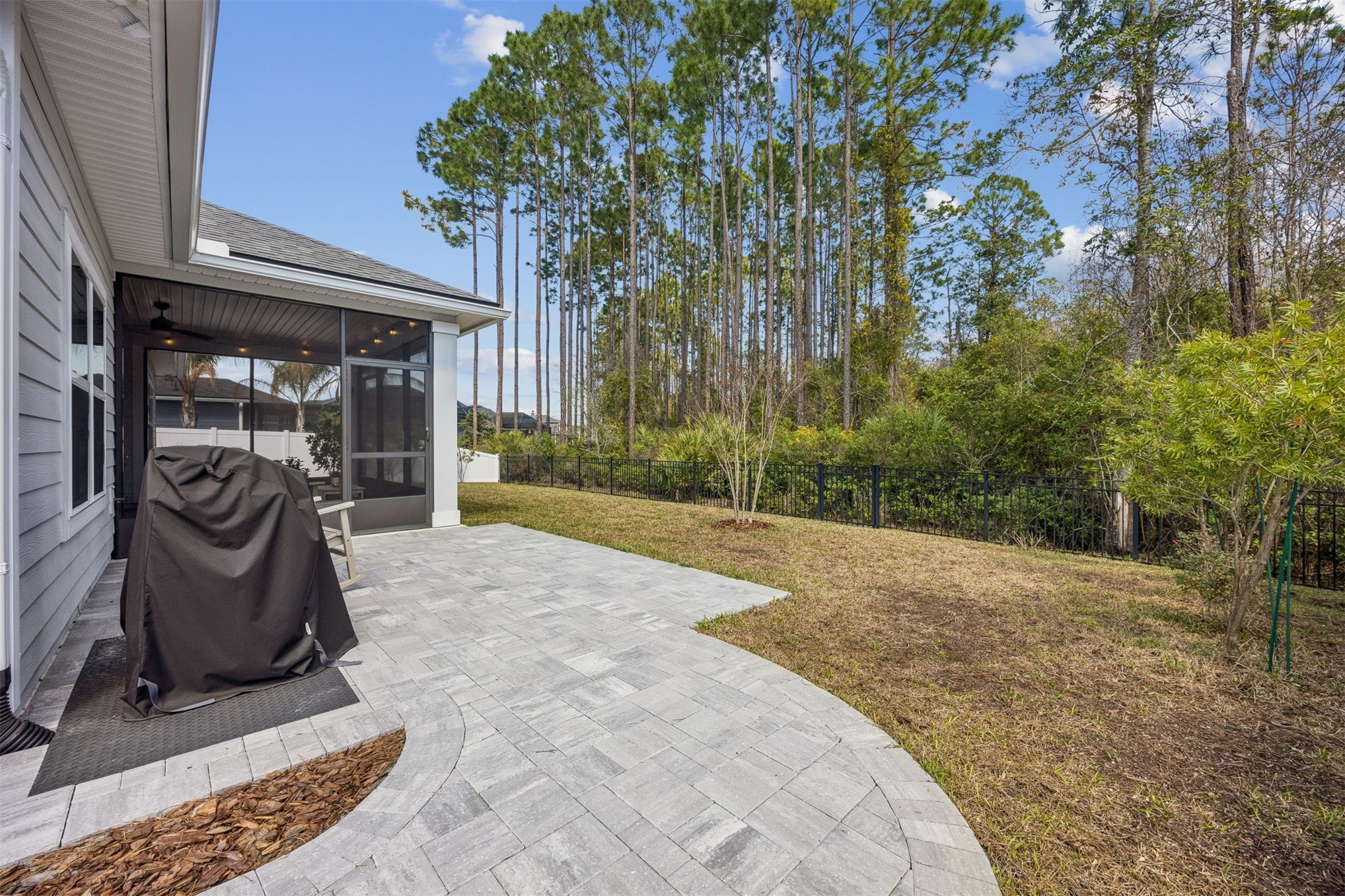 95198 ORCHID BLOSSOM TRAIL