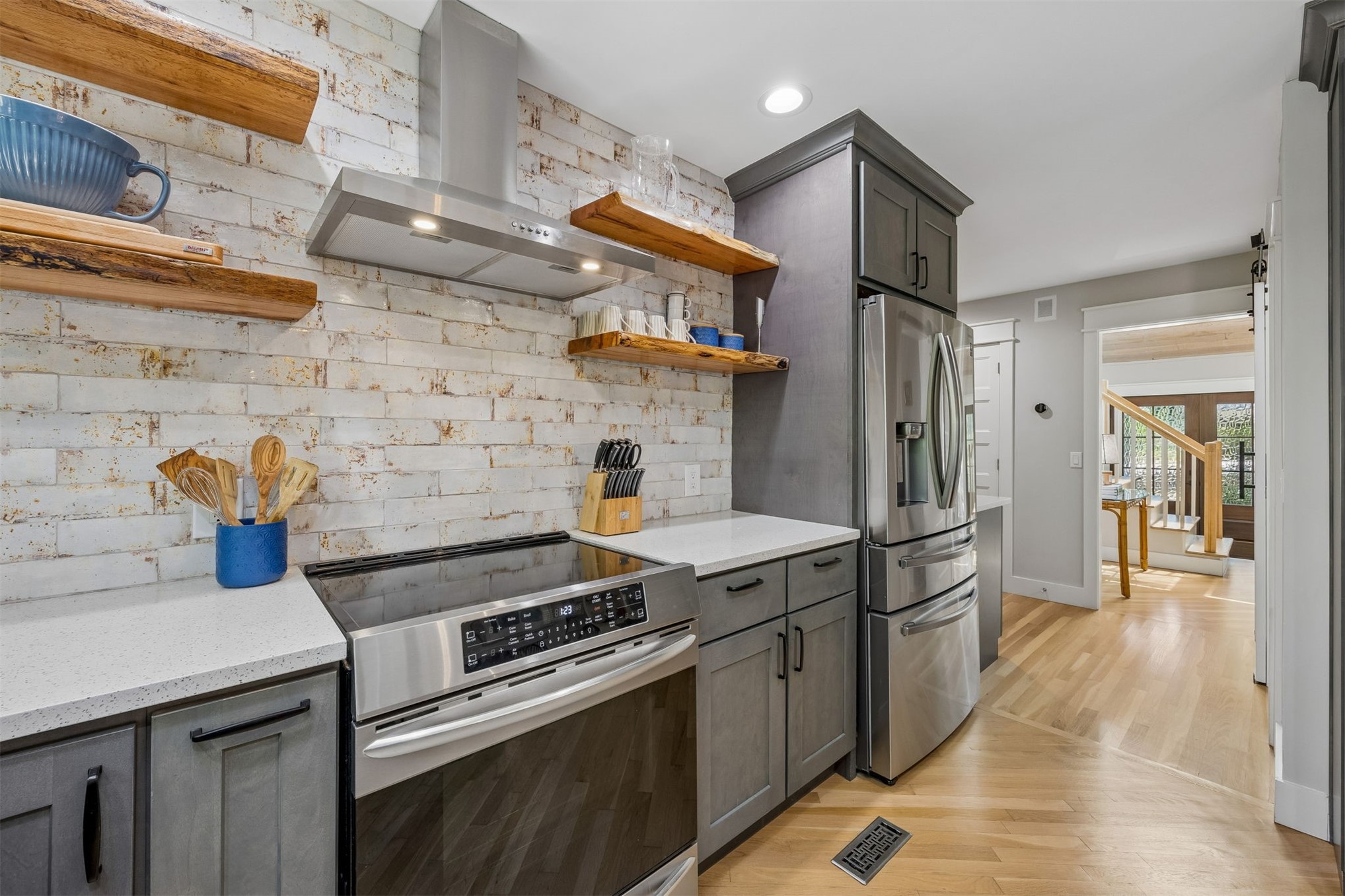 57 LAUREL OAK