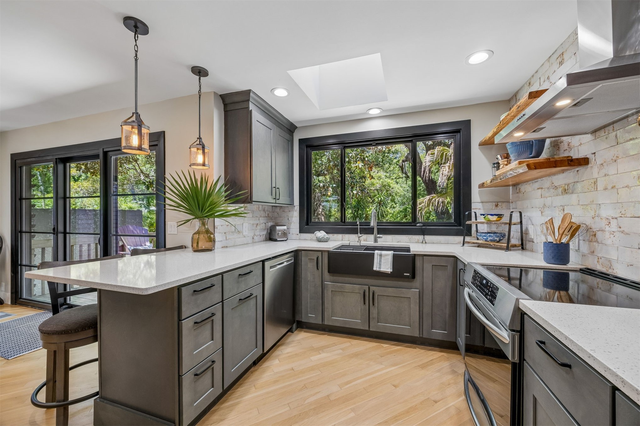 57 LAUREL OAK
