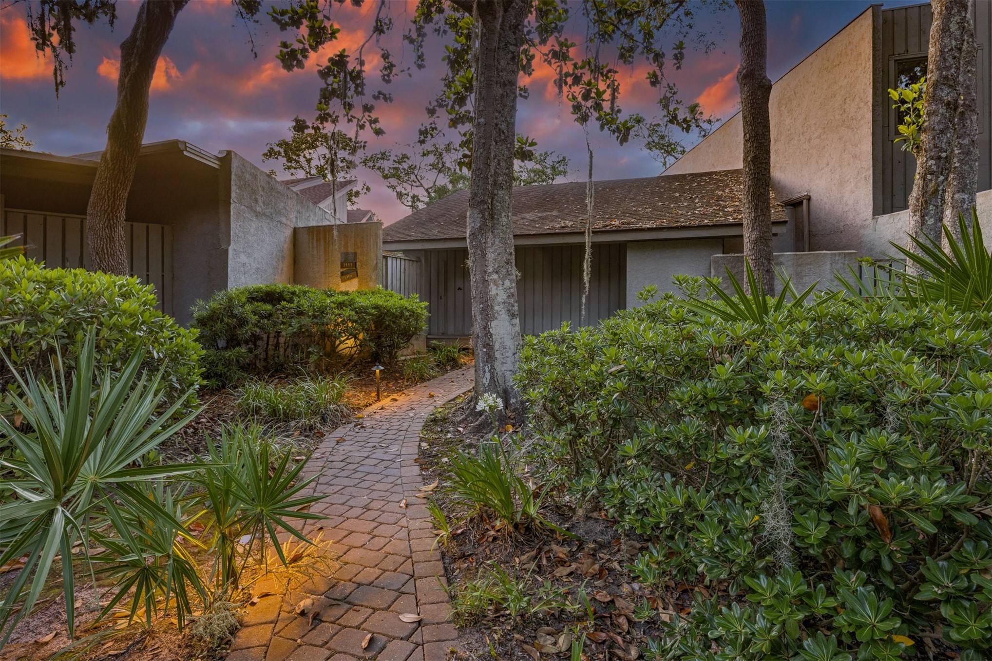 3111 SEA MARSH ROAD