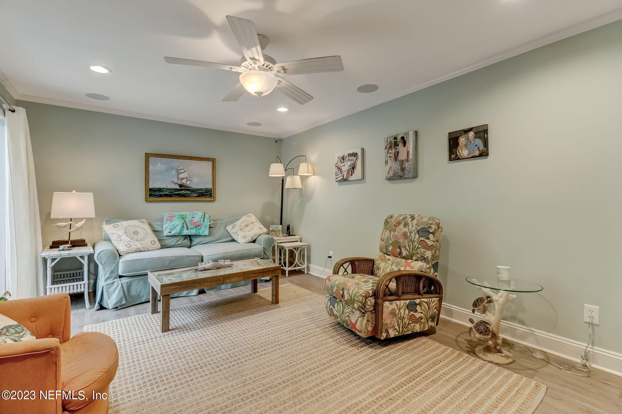 2700 MIZELL Avenue, 903